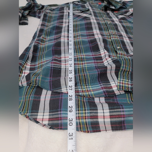 Ely Plains Green and Black Pearl Snap Casual Button Down Shirt - Picture 7 of 8